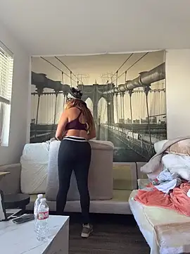 Snapshot of Bigbuttbrooklynn chatting on December 2025 09:08:02 PM Bigbuttbrooklynn online show from December 2025 09:08:02 PM