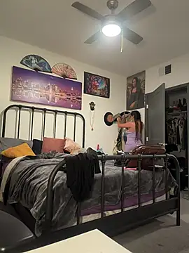 Snapshot of Bigbuttbrooklynn chatting on February 2026 01:33:02 PM Bigbuttbrooklynn online show from February 2026 01:33:02 PM