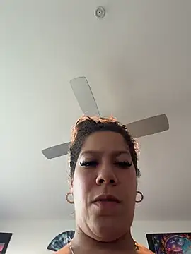Bigbuttbrooklynn online show from May 2026 10:28:01 PM