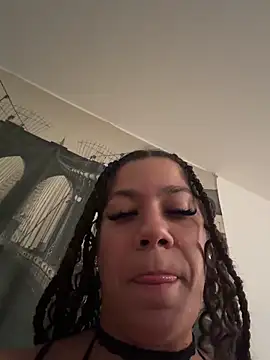 Snapshot of Bigbuttbrooklynn chatting on March 2026 05:25:02 AM Bigbuttbrooklynn online show from March 2026 05:25:02 AM