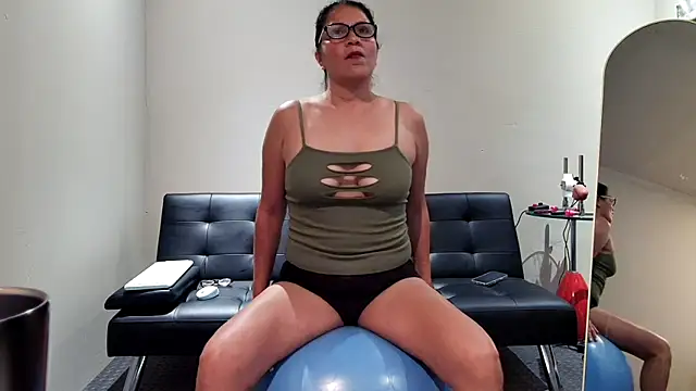 NinasRu online show from March 2026 09:38:01 PM