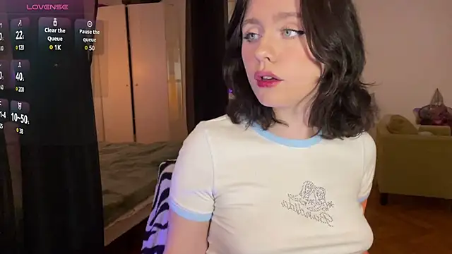 Snapshot of sunshine_lina chatting on February 2025 04:22:01 PM sunshine lina online show from February 2025 04:22:01 PM