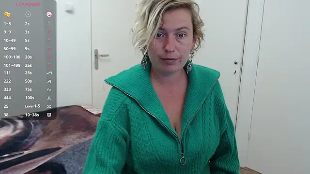 Snapshot of cumfun chatting on September 2025 06:58:02 AM cumfun online show from September 2025 06:58:02 AM