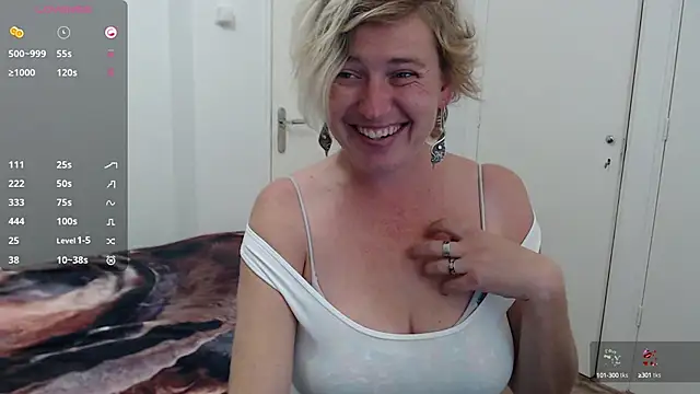 Snapshot of cumfun chatting on September 2025 01:29:01 PM cumfun online show from September 2025 01:29:01 PM