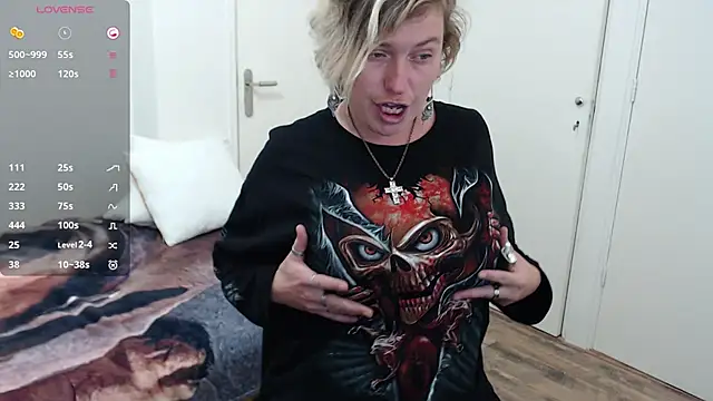 cumfun online show from November 2025 10:26:02 PM