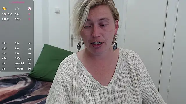 Snapshot of cumfun chatting on September 2025 08:58:02 PM cumfun online show from September 2025 08:58:02 PM
