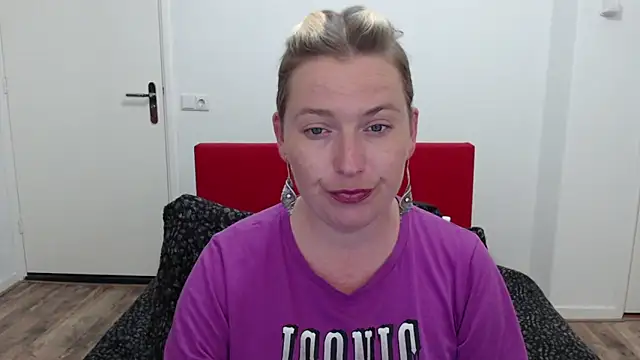 Snapshot of cumfun chatting on March 2025 06:12:02 PM cumfun online show from March 2025 06:12:02 PM