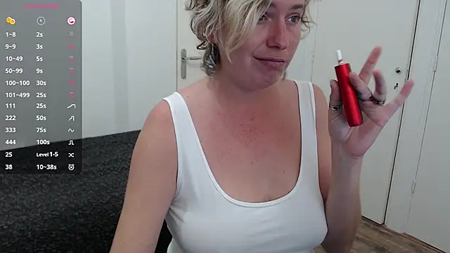 Snapshot of cumfun chatting on October 2025 07:16:01 AM cumfun online show from October 2025 07:16:01 AM
