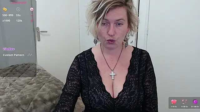 cumfun online show from December 2025 02:10:01 PM