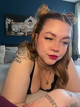Snapshot of VictoriaLaFleur chatting on February 2025 01:43:01 PM VictoriaLaFleur online show from February 2025 01:43:01 PM