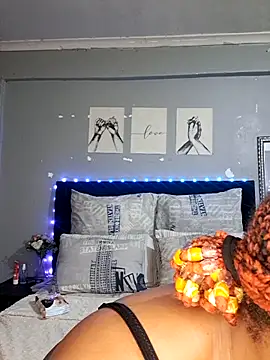 Toya P online show from February 2026 10:09:02 PM