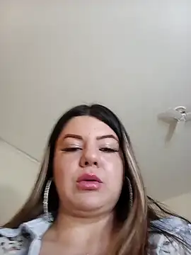 Karla Rodriguezx online show from November 2025 12:53:01 PM