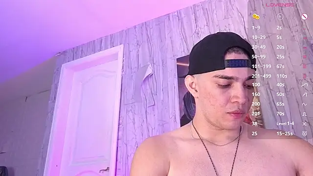 JUANDIAMONDS98 online show from May 2026 01:29:01 PM