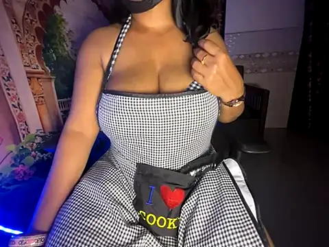 JASMINE1122 online show from September 2025 06:02:01 PM