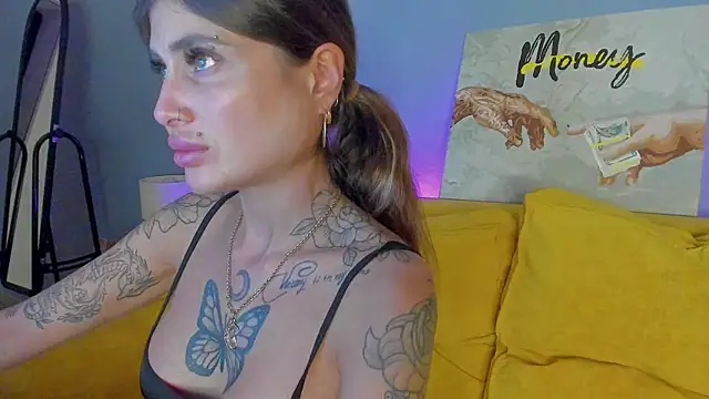 Snapshot of Patricia_Cox chatting on September 2025 08:35:02 PM Patricia Cox online show from September 2025 08:35:02 PM