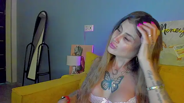 Snapshot of Patricia_Cox chatting on October 2025 08:20:02 PM Patricia Cox online show from October 2025 08:20:02 PM