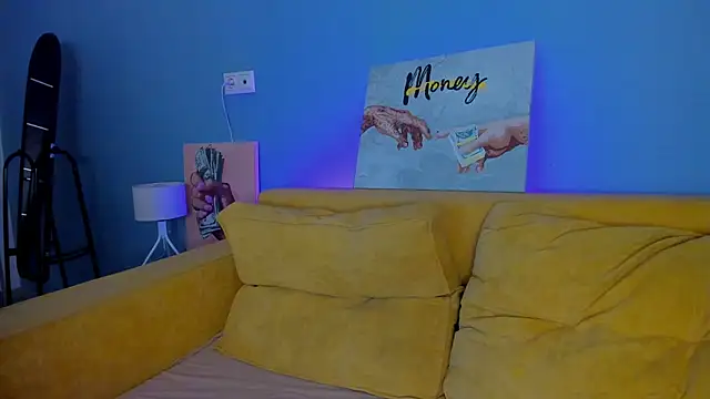 Patricia Cox online show from February 2026 07:02:01 PM