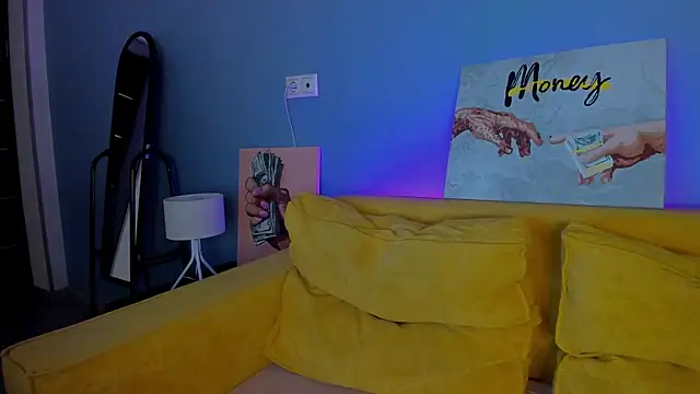 Patricia Cox online show from February 2026 07:02:01 PM