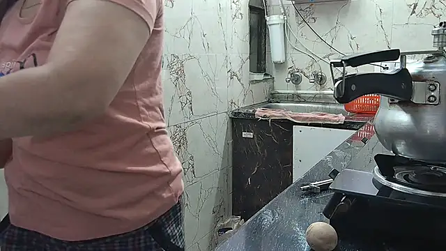 bhabhisexxy 880 online show from December 2025 02:25:02 AM