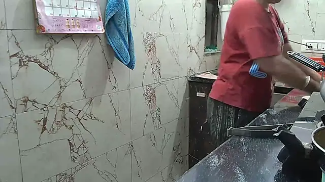 Snapshot of bhabhisexxy_880 chatting on October 2025 02:56:01 AM bhabhisexxy 880 online show from October 2025 02:56:01 AM