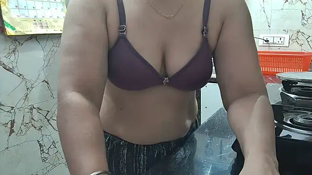 Snapshot of bhabhisexxy_880 chatting on November 2025 02:15:02 AM bhabhisexxy 880 online show from November 2025 02:15:02 AM