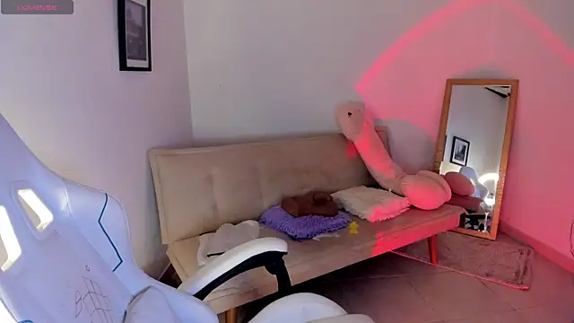 Snapshot of sweet_pink_ chatting on June 2026 12:05:02 AM sweet pink online show from June 2026 12:05:02 AM