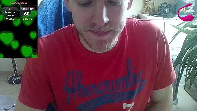 Snapshot of Love_Bert chatting on March 2026 08:29:02 AM Love Bert online show from March 2026 08:29:02 AM