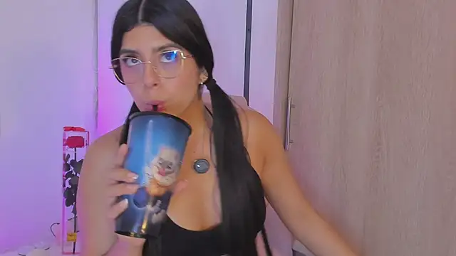 AnastaciaBlake online show from November 2025 05:34:01 AM