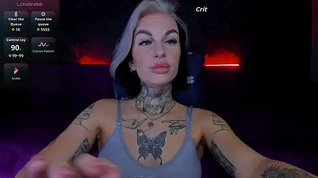 Snapshot of angel_devil_forever chatting on November 2025 09:59:01 PM angel devil forever online show from November 2025 09:59:01 PM