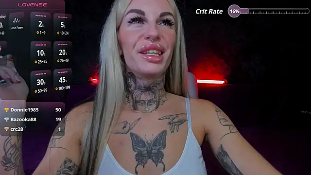 Snapshot of angel_devil_forever chatting on September 2025 08:53:02 PM angel devil forever online show from September 2025 08:53:02 PM