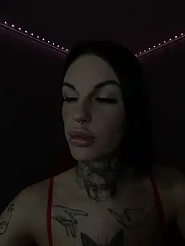 angel devil forever online show from April 2026 08:45:01 PM