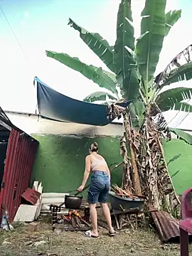 Danielavegax online show from December 2025 09:09:02 PM