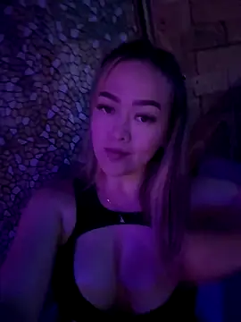 Danielavegax online show from November 2025 02:16:01 AM