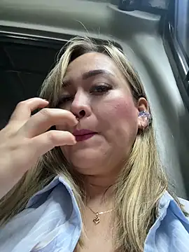 Danielavegax online show from October 2025 11:47:01 PM