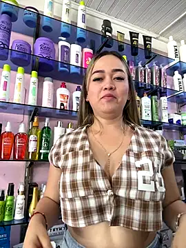 Danielavegax online show from December 2025 06:25:01 PM