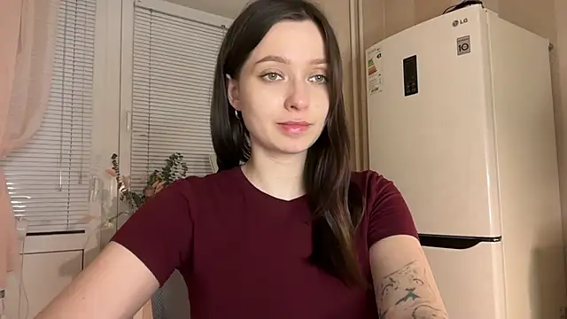 Snapshot of _liatris_ chatting on November 2025 04:18:02 PM liatris online show from November 2025 04:18:02 PM