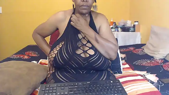 bustykelly online show from February 2026 09:41:02 AM