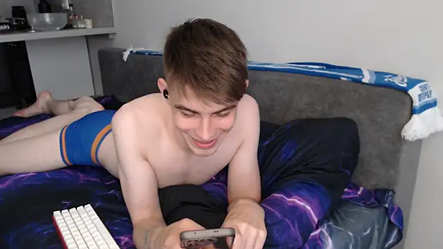 Student Oliver online show from June 2026 05:08:02 PM