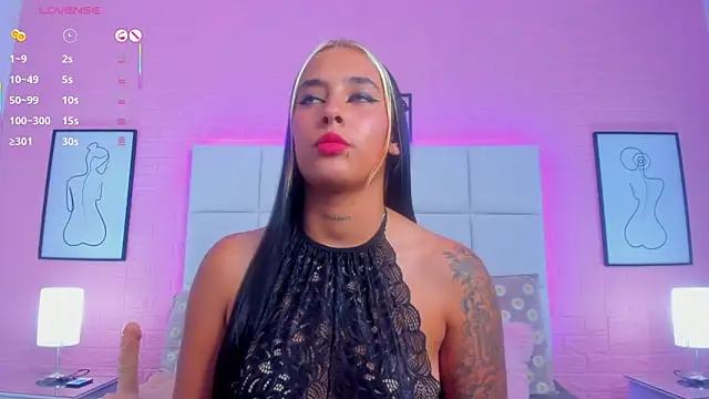 Snapshot of charlotte_kisss chatting on June 2026 07:15:02 PM charlotte kisss online show from June 2026 07:15:02 PM