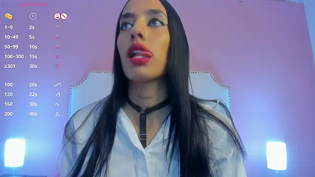 Snapshot of charlotte_kisss chatting on January 2025 10:48:01 PM charlotte kisss online show from January 2025 10:48:01 PM