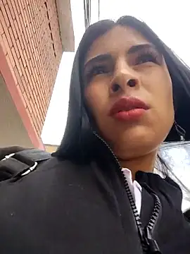 Astrid-- online show from May 2026 03:04:02 PM