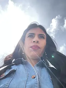 Astrid-- online show from April 2026 03:08:01 PM