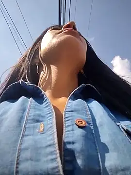 Astrid-- online show from March 2026 02:58:01 PM