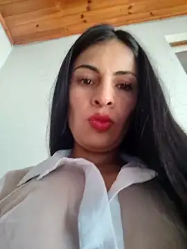 Astrid-- online show from October 2025 08:08:02 PM