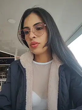 Astrid-- online show from June 2026 02:39:02 PM