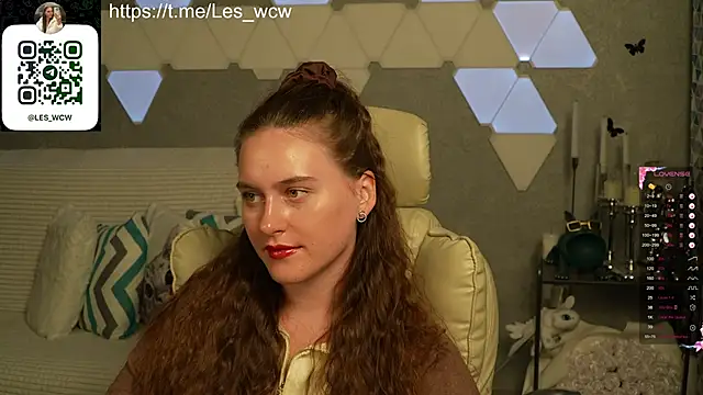 HarleyDeess online show from October 2025 07:27:02 PM
