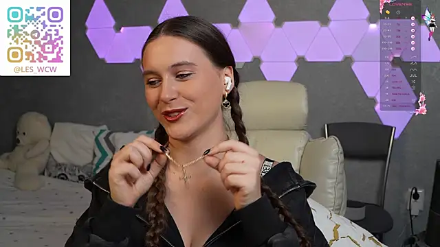 HarleyDeess online show from January 2026 07:17:02 PM