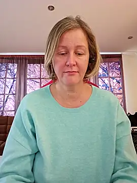 Snapshot of MarleneBloem chatting on February 2025 01:22:01 PM MarleneBloem online show from February 2025 01:22:01 PM