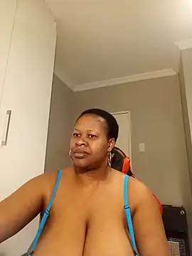 bustylisa1983 online show from November 2025 04:46:02 AM