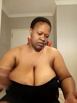 bustylisa1983 online show from January 2026 01:04:02 PM